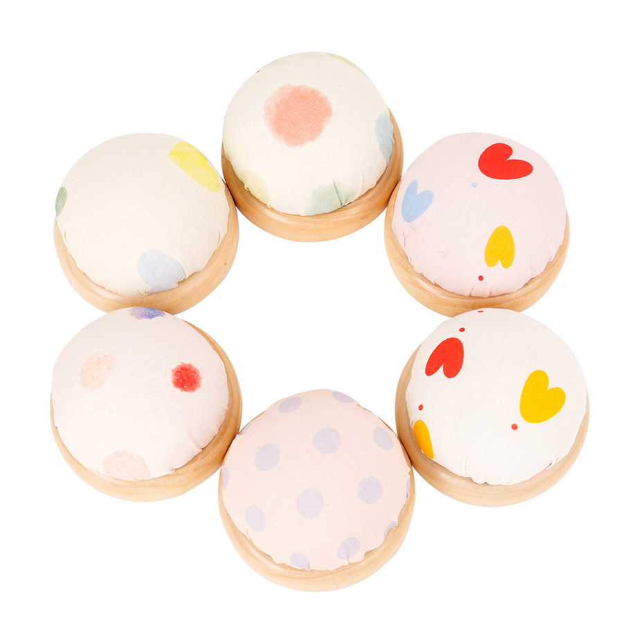 1pc Small Fresh Style Fabric S - Sewing Pin Cushion recension och pris