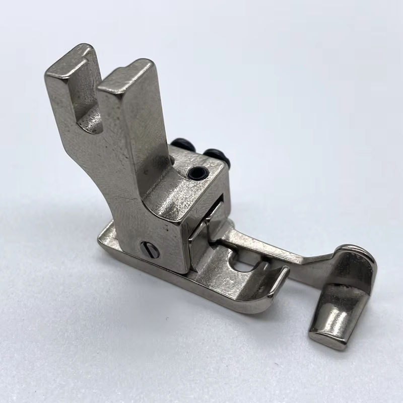 810 Straw Hat Presser Foot, Ed - Sewing Expert recension och pris